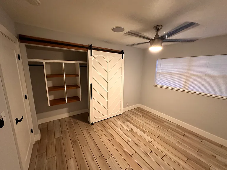 4518 W Rogers Ave — Photo 13