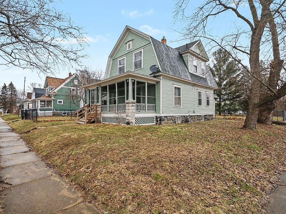 1st image of 83 Magnolia Ave