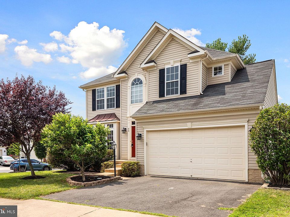 25 Potterfield Dr, Lovettsville, VA 20180 Zillow