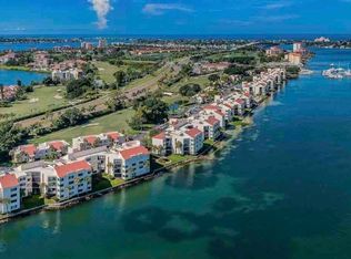 5505 La Puerta Del Sol Blvd S APT 122, Saint Petersburg, FL 33715