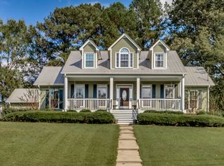 5535 11th Ave E, Northport, AL 35473