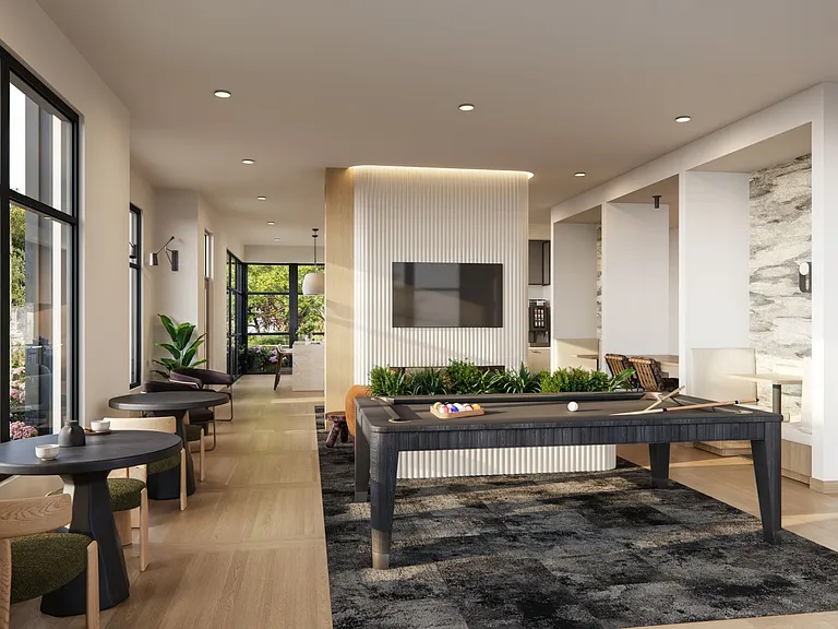 Renn Apartments & Royce Townhomes — Photo 5