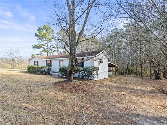 3rd image of 319 Cannon Rd