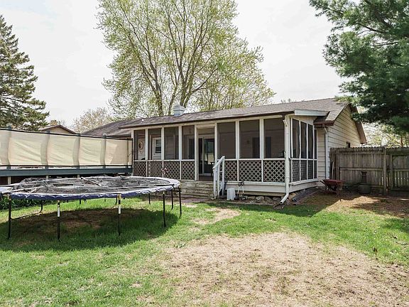 5th image of 1246 Woodland Dr
