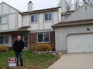 107 Grand Canyon Dr, Madison, WI 53705