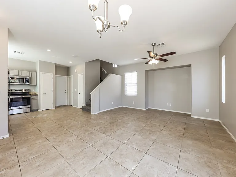 22052 N 30th Dr — Photo 7