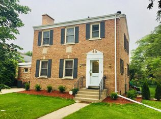 8256 N Olcott Ave, Niles, IL 60714