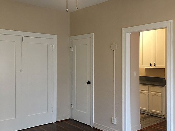 3rd image of 4144 W Adams Blvd APT 8