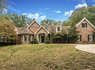 47 Hickory Hill Dr, O'Fallon, MO 63366