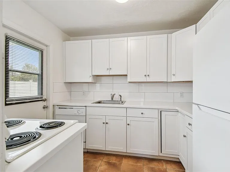 3808 S Grady Ave — Photo 14