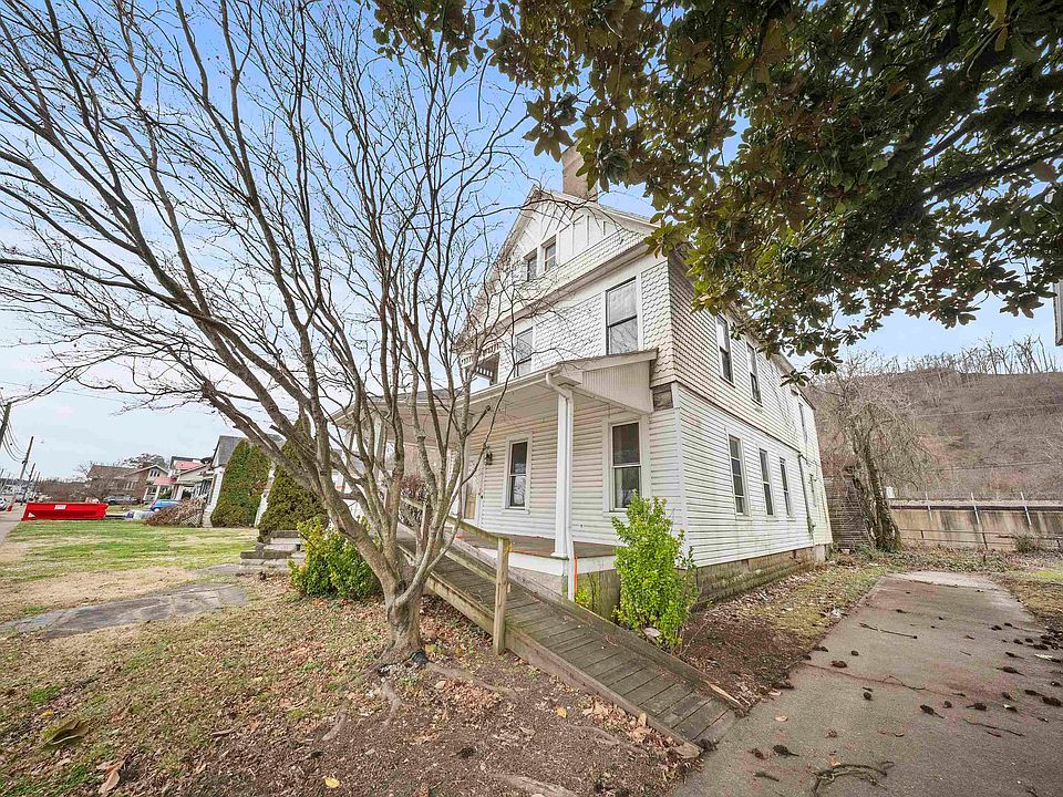 2nd image of 3112 Oakland Ave