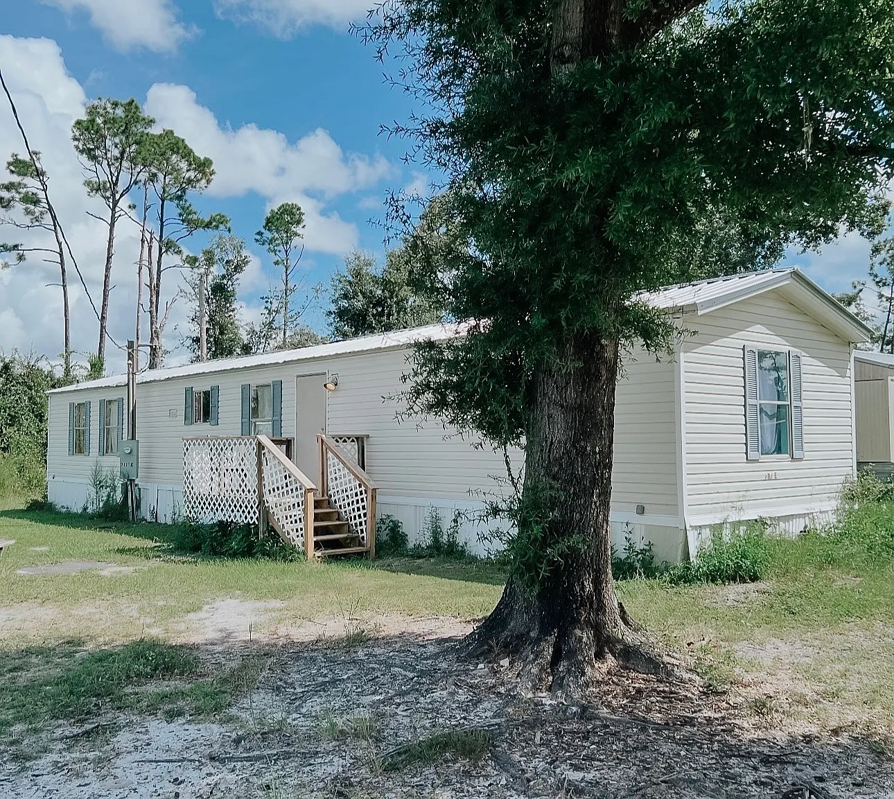3 bed, 750 sqft, $1,195 — Photo 1