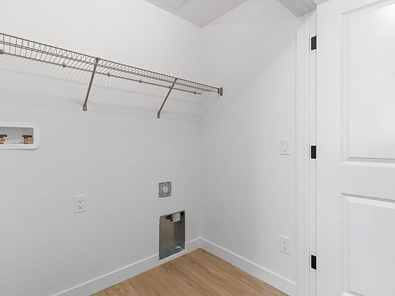 3rd image of 2704 188th St NW
