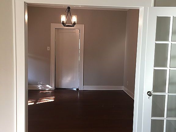 5th image of 6919 Clayton Ave