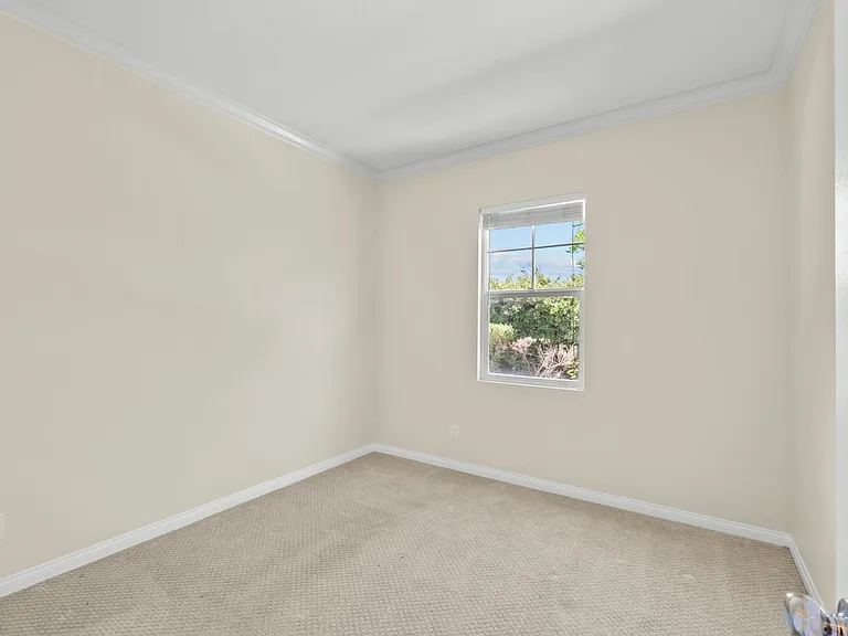 2658 Greenwood Ct — Photo 21