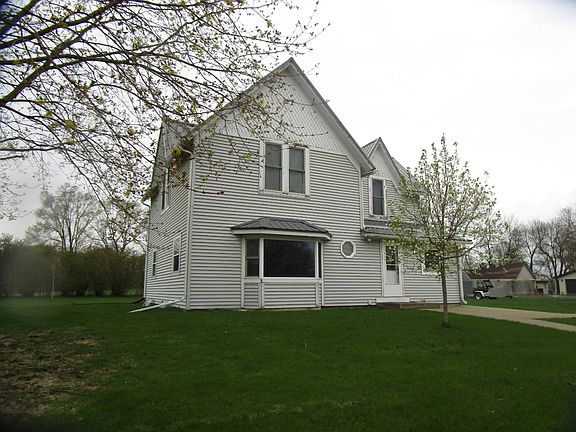 2nd image of 2405 Avenue D