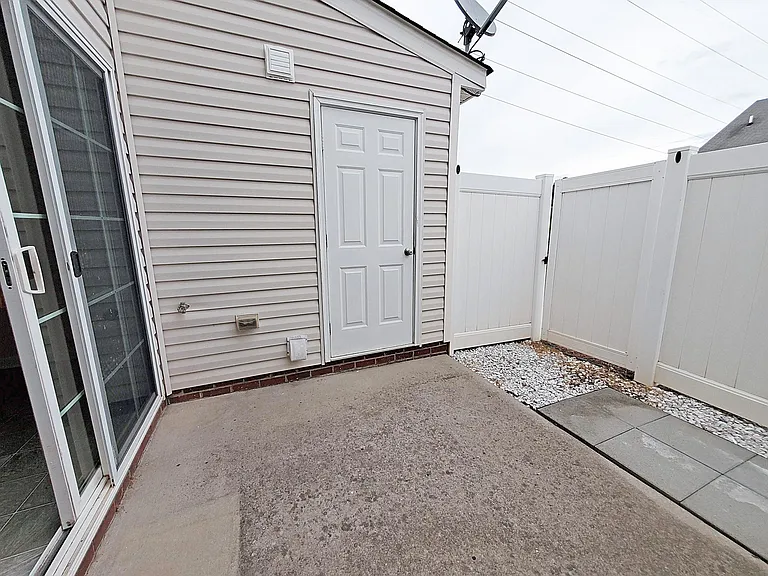 3715 Spanish Peak Dr — Photo 20