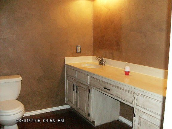4th image of 623 Meadow Lark Dr