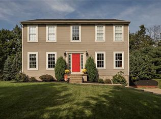 2422 Wedgewood Dr, Wexford, PA 15090