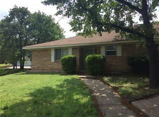 2206 Canterbury Ct, Denton, TX 76205