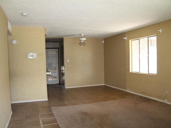 2nd image of 2928 W SOLANO Drive