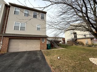 2859 Sequoia Dr, Macungie, PA 18062