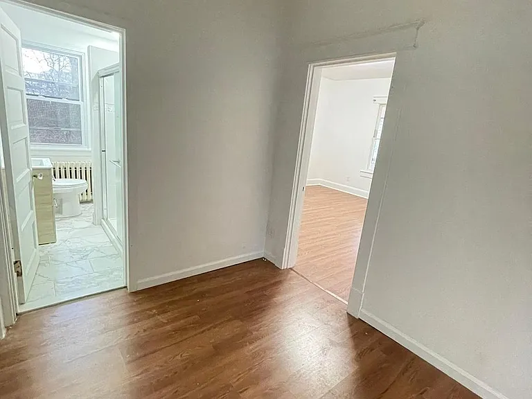 9066 Baltimore Ave — Photo 23