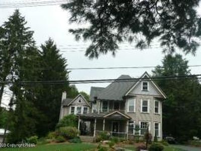 22 Machell Ave, Dallas, PA, 18612