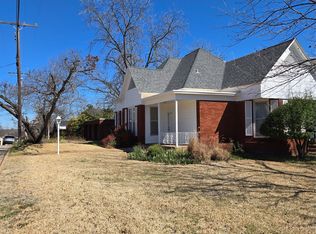514 W Baylor St, Weatherford, TX 76086