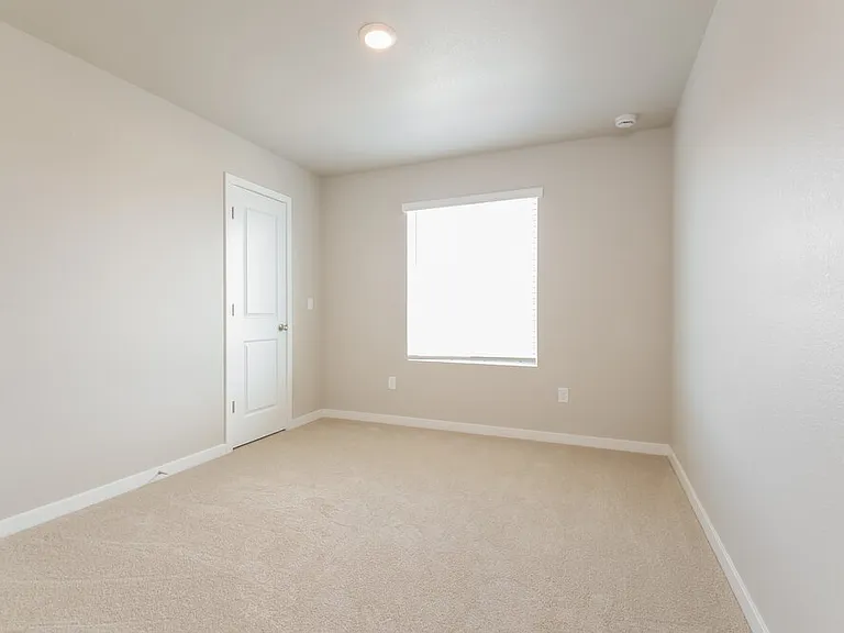 7333 Crystal Ave — Photo 18