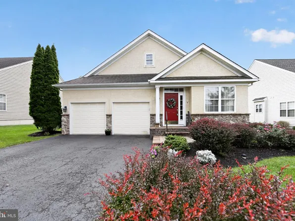 168 Masters Dr, Pottstown, PA 19464
