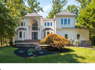 1 Willow Way Ct, Cherry Hill, NJ 08034
