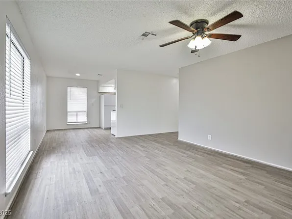 5187 Caliente St Unit 96, Las Vegas, NV 89119