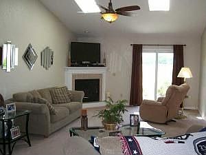 2nd image of 1726 Dolly Dr