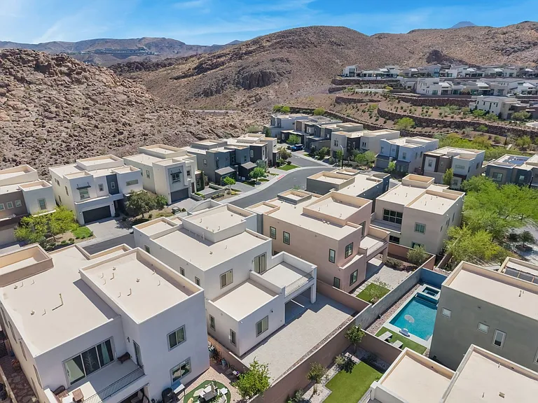 813 Horizon Canyon Dr — Photo 60