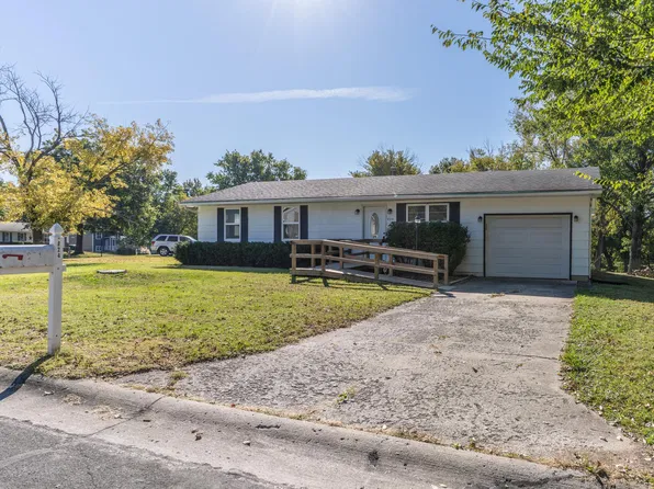824 Tuley Rd, Moberly, MO 65270