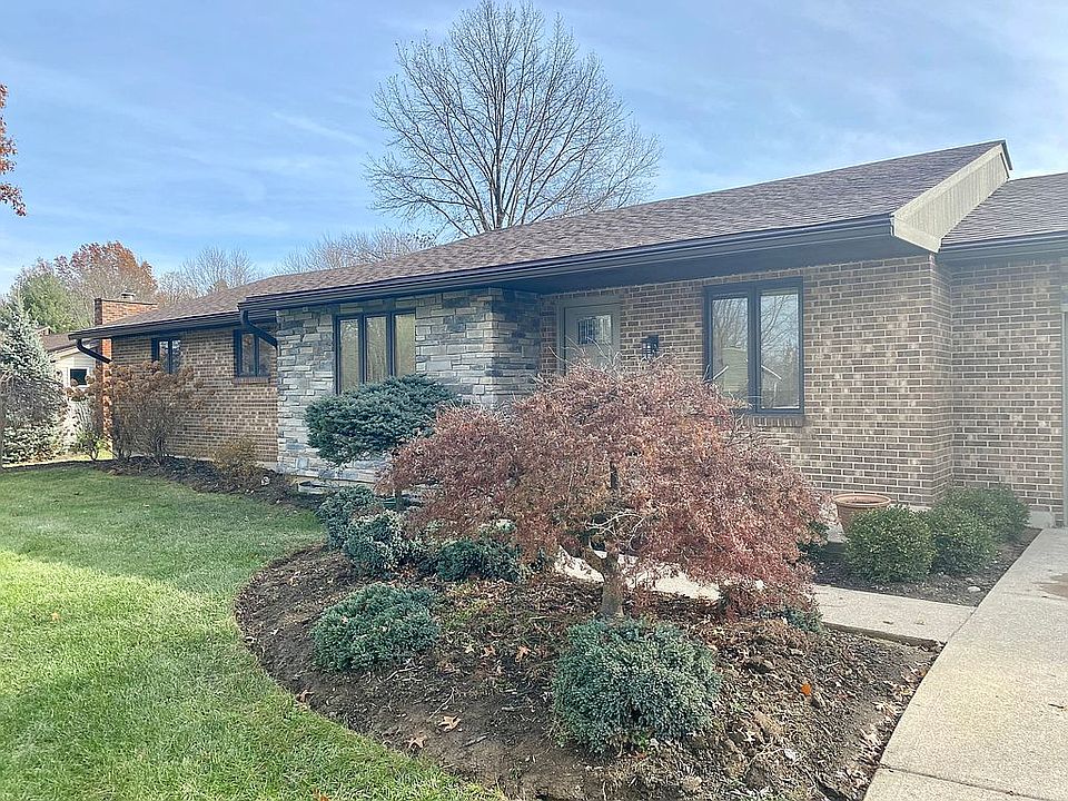 1st image of 898 Murle Ln