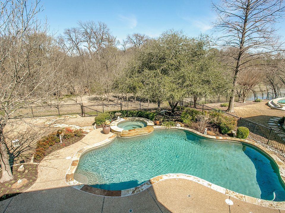 1st image of 7602 Covewood Dr