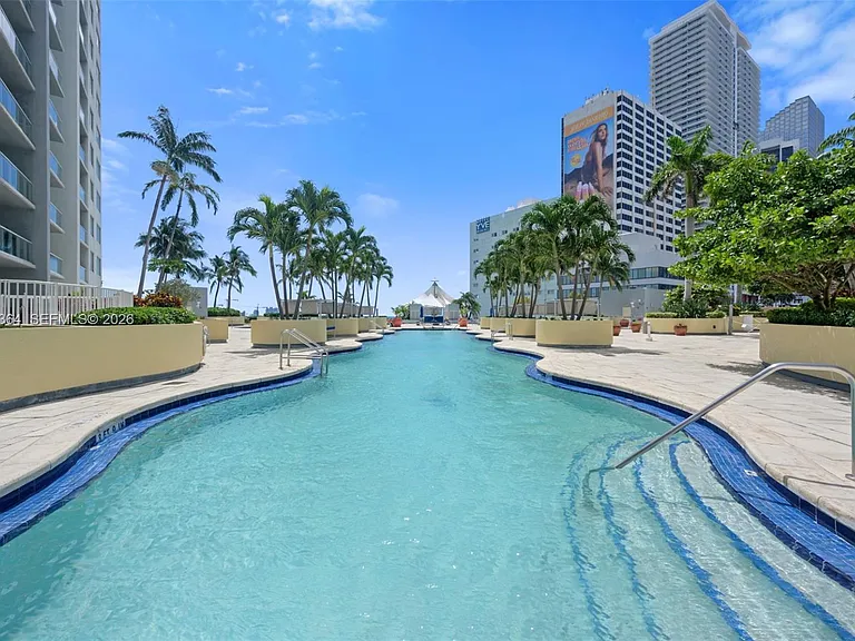 244 Biscayne Blvd #451 — Photo 17