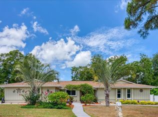 1282 Oakdale Dr, Largo, FL 33770