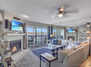 1481 Ledges Dr #1034, Osage Beach, MO 65065