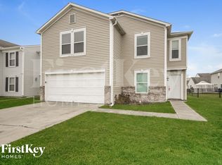 11427 Arches Dr, Indianapolis, IN 46235