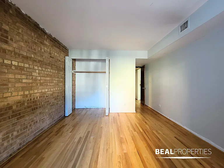 1220 North LaSalle Street — Photo 63