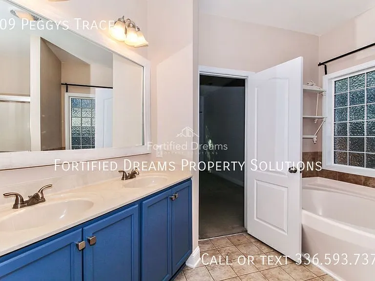 209 Peggys Trce — Photo 14