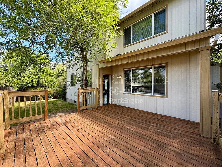 5847 SW Coventry Pl — Photo 29