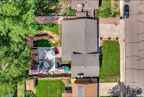 2nd image of 10 Ibis Ln
