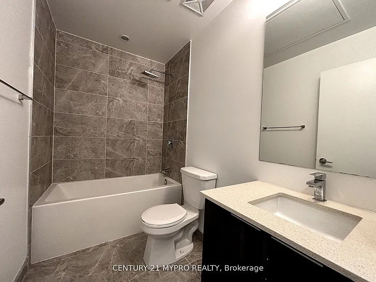 120 Parliament St #525 — Photo 15