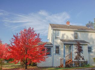385 Mill Pond Dr, Lake Placid, NY 12946