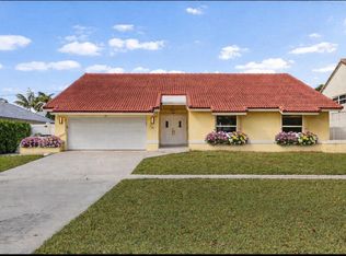 281 N Country Club Blvd, Boca Raton, FL 33487