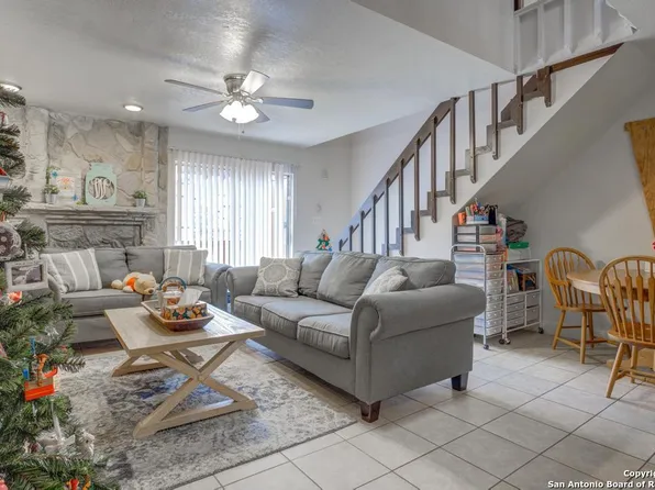 4107 MEDICAL DR #1205, San Antonio, TX 78229